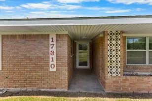17310 Wellborne Rd, Pearland, TX 77584 - Photo 1