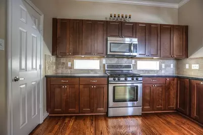 940 W 26th Street, Houston, TX 77008 - Photo 6