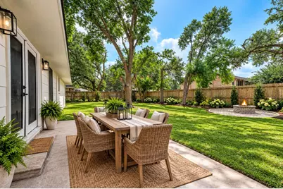 717 Cedar Lawn Drive, Alvin, TX 77511 - Photo 32