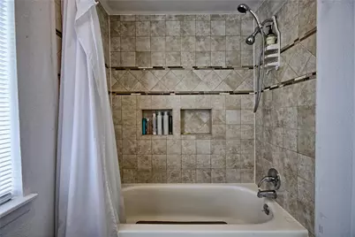 9809 Richmond Avenue #C16, Houston, TX 77042 - Photo 24