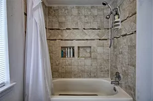 9809 Richmond Ave., Houston, TX 77042 - Photo 24