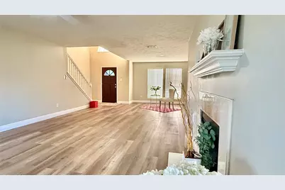 819 Foxborrough Lane, Missouri City, TX 77489 - Photo 10