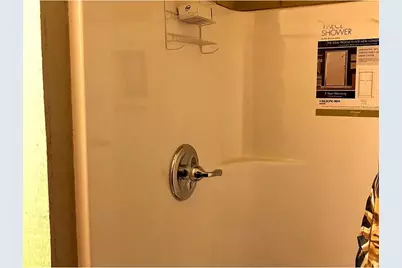 241 E Jackson Street, Bartlett, TX 76511 - Photo 18