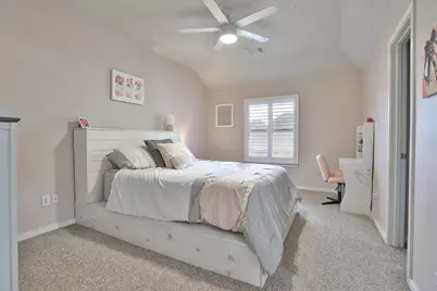 6931 Lotus Creek Court, Spring, TX 77379 - Photo 24