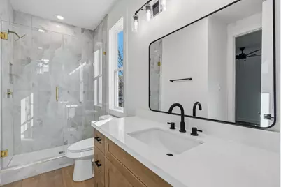 1140 W 16th Street, Houston, TX 77008 - Photo 12