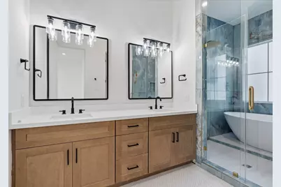 1140 W 16th Street, Houston, TX 77008 - Photo 12