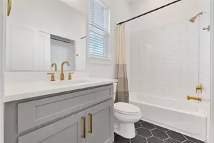 423 Alvia Run Ln, Houston, TX 77018 - Photo 24