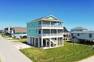 21325 Gulf Dr, Galveston, TX 77554 - Photo 2