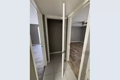 12500 Sandpiper Drive Drive #67, Houston, TX 77035 - Photo 6