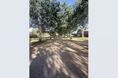 4410 Innsbrook Place, Sugar Land, TX 77479 - Photo 2