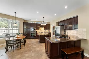 173 Purple Slate Pl, The Woodlands, TX 77381 - Photo 10