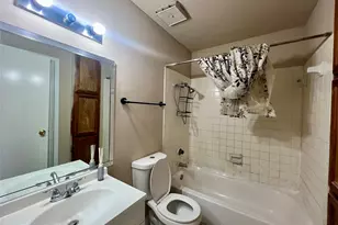 12652 Windsor Village Dr, Houston, TX 77071 - Photo 8