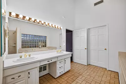 4823 Benning Drive, Houston, TX 77035 - Photo 18