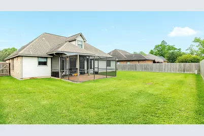 207 Hancock Street, Clute, TX 77531 - Photo 26