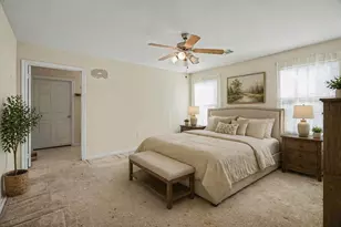 104 Macarthur St, Baytown, TX 77520 - Photo 8