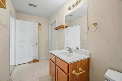104 Macarthur Street, Baytown, TX 77520 - Photo 22