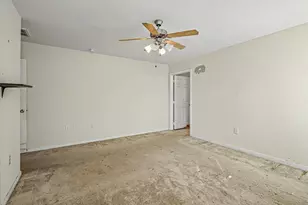 104 Macarthur St, Baytown, TX 77520 - Photo 20