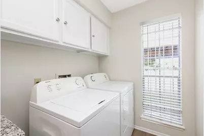 10615 Briar Forest Drive #403, Houston, TX 77042 - Photo 18