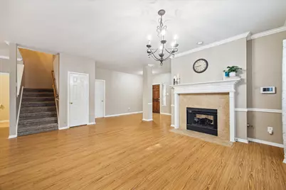 1015 Azalea Pointe, League City, TX 77573 - Photo 10