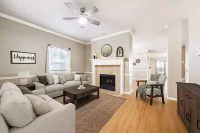 1015 Azalea Pointe, League City, TX 77573 - Photo 4