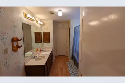 8511 Lone Maple Drive, Houston, TX 77083 - Photo 16
