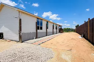 2315 Rd 5732, Cleveland, TX 77327 - Photo 38