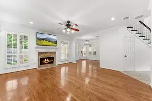 26 Shady Pond Pl, The Woodlands, TX 77382 - Photo 10