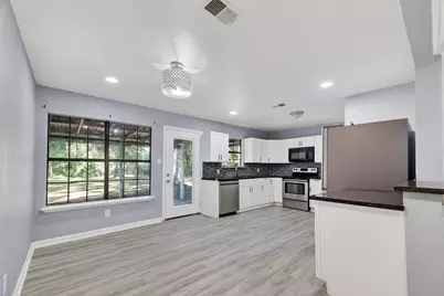 663 County Road 347 S, Cleveland, TX 77327 - Photo 10