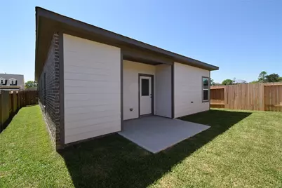 9754 Enclave Ridge Road, Willis, TX 77318 - Photo 18