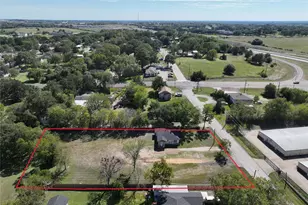 104 N Dixie St, Brenham, TX 77833 - Photo 32