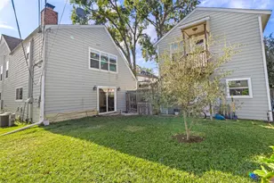 4373 Harvest Ln, Houston, TX 77004 - Photo 32