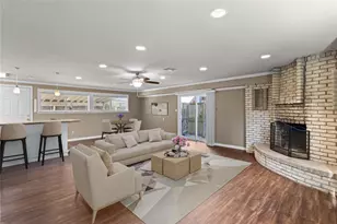 4373 Harvest Ln, Houston, TX 77004 - Photo 4