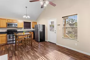 4373 Harvest Ln, Houston, TX 77004 - Photo 22