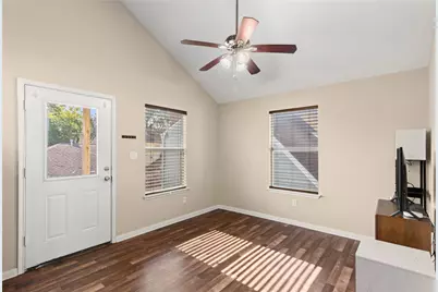 4373 Harvest Lane, Houston, TX 77004 - Photo 30