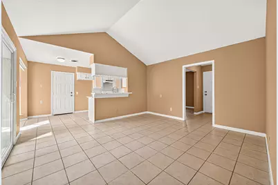 214 Crest Hill Drive, Conroe, TX 77301 - Photo 6
