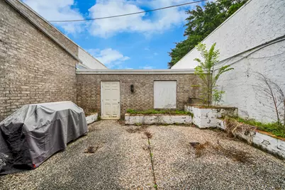 1734 S Gessner Road, Houston, TX 77063 - Photo 16