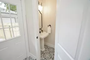 12511 Nova Dr, Houston, TX 77077 - Photo 26