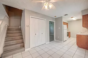 17103 Blackhawk Blvd, Friendswood, TX 77546 - Photo 12