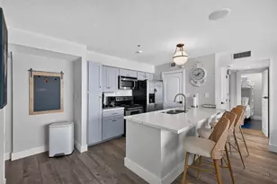 5220 Seawall Blvd, Galveston, TX 77551 - Photo 14