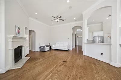 5010 Collingwood Court, Sugar Land, TX 77479 - Photo 10