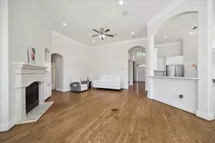 5010 Collingwood Ct, Sugar Land, TX 77479 - Photo 10