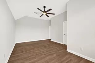 1907 Caldbeck Ln, Fresno, TX 77545 - Photo 16