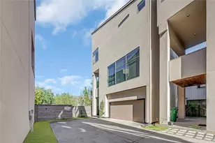 2419 Charleston St, Houston, TX 77021 - Photo 2