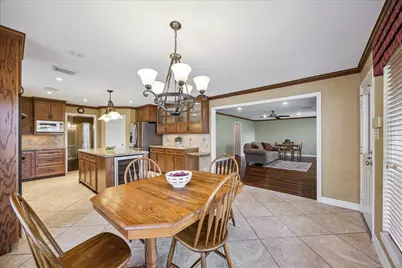 1306 Forest Hollow Drive, Missouri City, TX 77459 - Photo 10