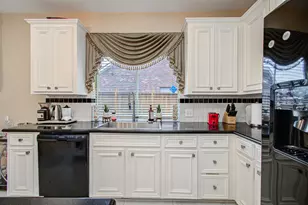 12427 Shadycrest Dr, Houston, TX 77082 - Photo 14