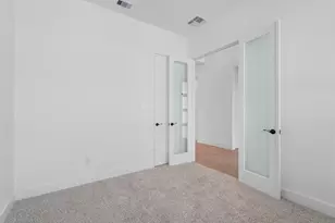 12102 Wild Bnd Dr, Mont Belvieu, TX 77523 - Photo 8