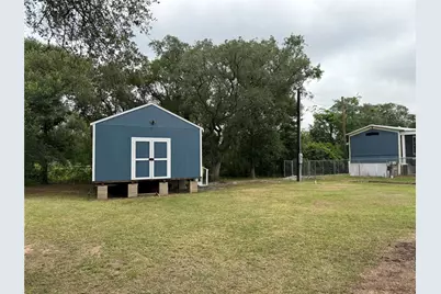 4608 Oak Drive, Brazoria, TX 77422 - Photo 12