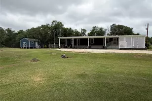 4608 Oak Dr, Brazoria, TX 77422 - Photo 4
