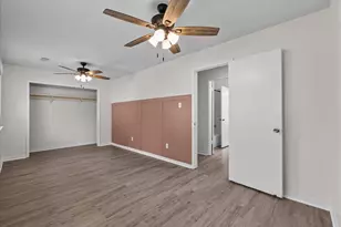 3900 Redstem Ct, Dickinson, TX 77539 - Photo 18