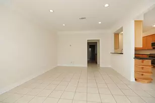 7499 Brompton St, Houston, TX 77025 - Photo 12